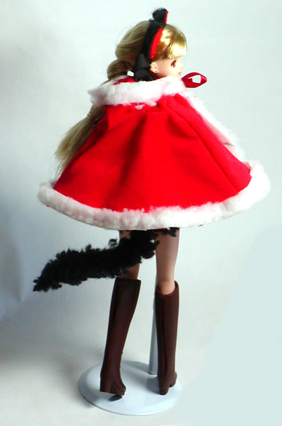 猫ビアンカ　後ろ姿