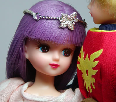 剣神ローラ　アップ