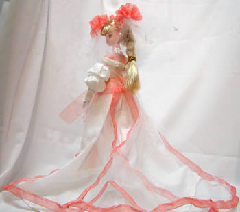 ビアンカ　花嫁　後ろ姿