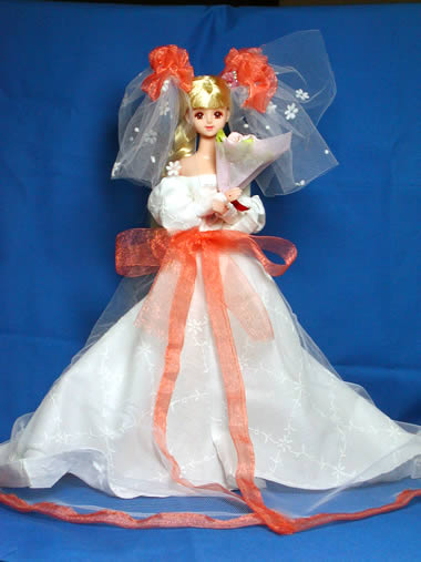 ビアンカ　花嫁　立ち姿