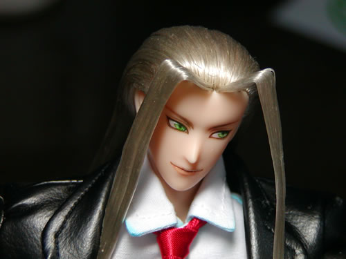 セフィロス　スーツ　表情