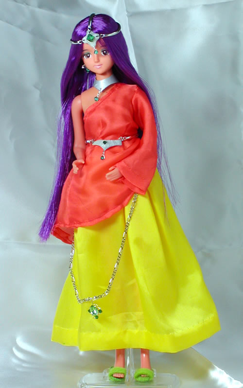 ミネア　立ち姿　１