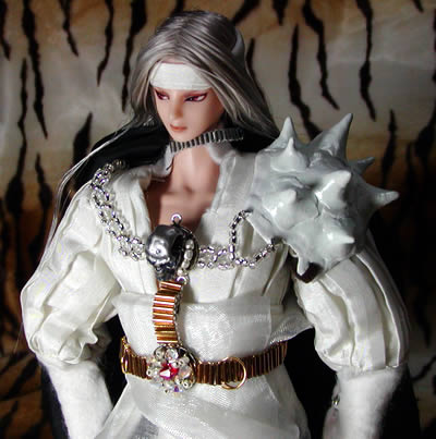 ピサロ　フェルト試作＋防具＋マント